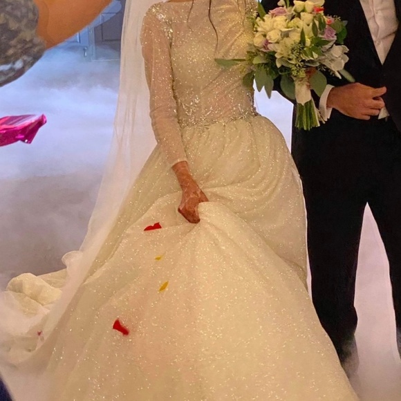 Wedding Dress (Constance by Milla Nova) - Picture 5 of 6